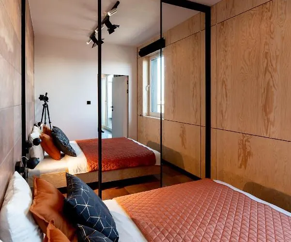 Chwaliszewo 62 - Bemyguest! In *